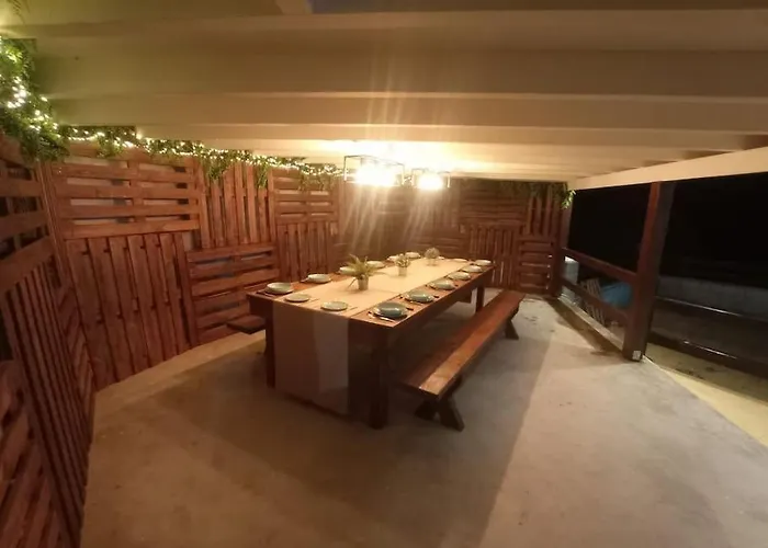 La Casa De Cristina, 30 Personas Holiday home *